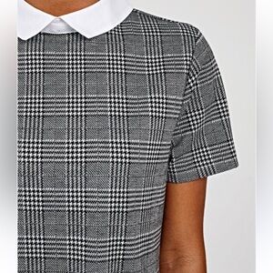 Ardene Plaid Short Sleeve Top with White Collar, Medium